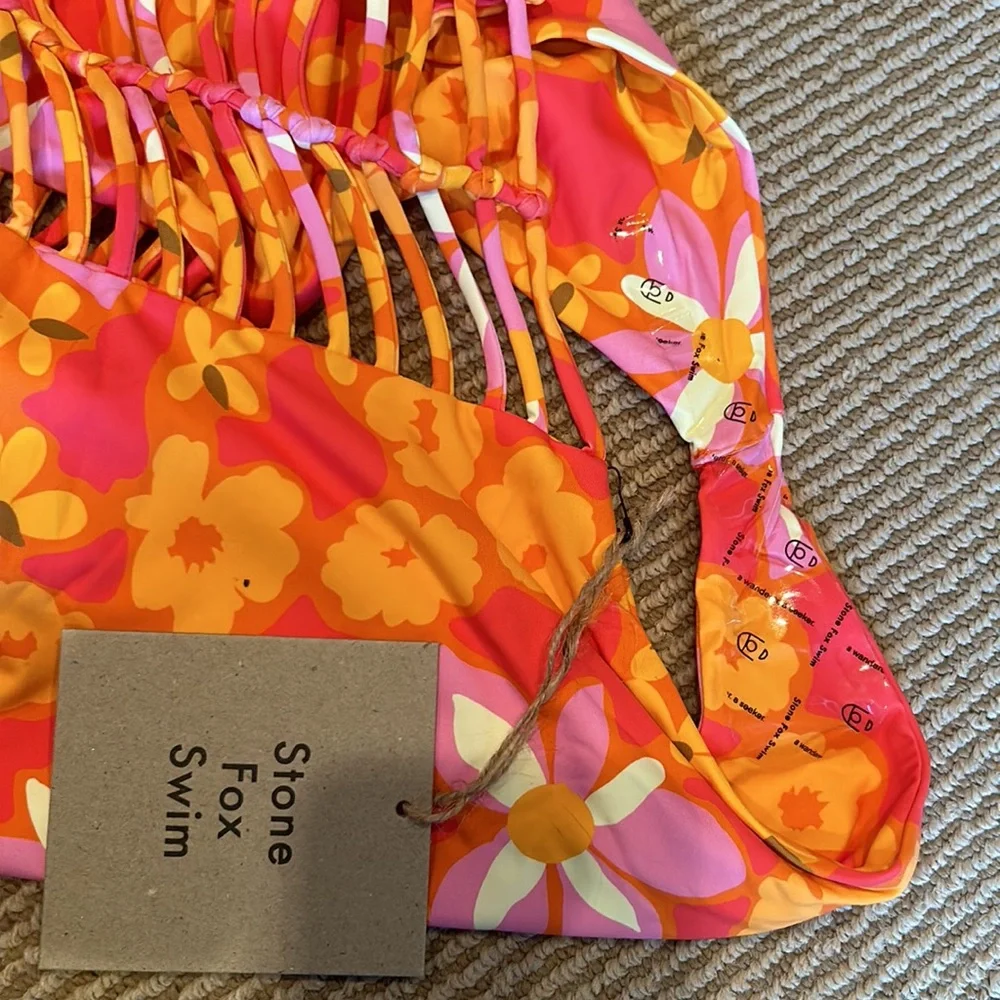 NWT FP x STONE FOX SWIM fella one piece in lei lei print size medium